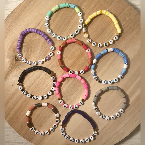 Taylor Swift Jewelry - 10 Taylor Swift Eras friendship bracelets